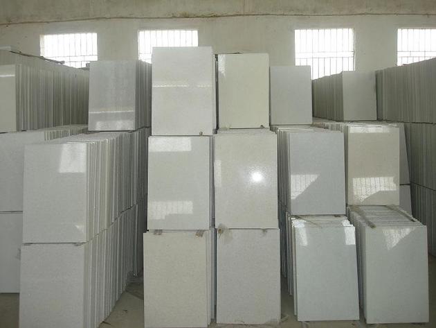 Marble stones and slabs are available in various grades