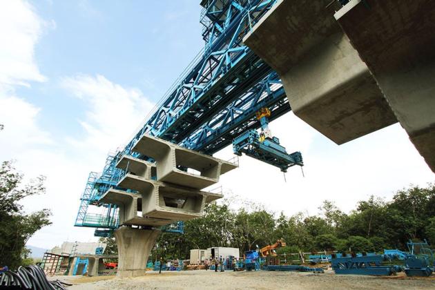 450 Ton Truss Type Suspension Bridge