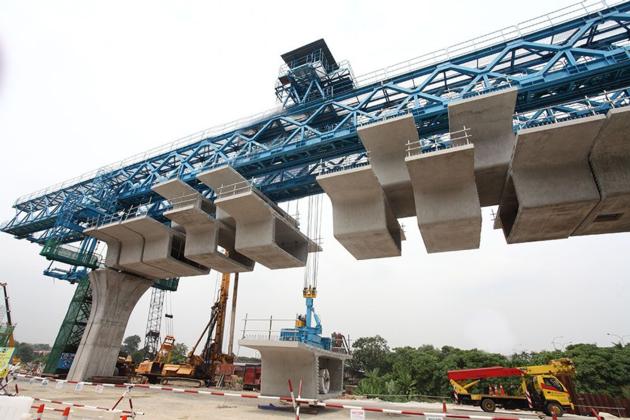 450 ton truss type suspension bridge launching gantry made in China