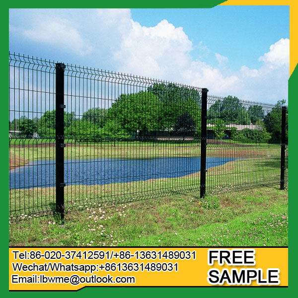 Pvc Coated Wire Mesh Fence 3