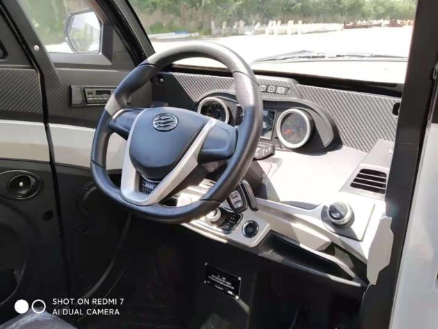 Four Wheels Electric Vehicle For Passenger