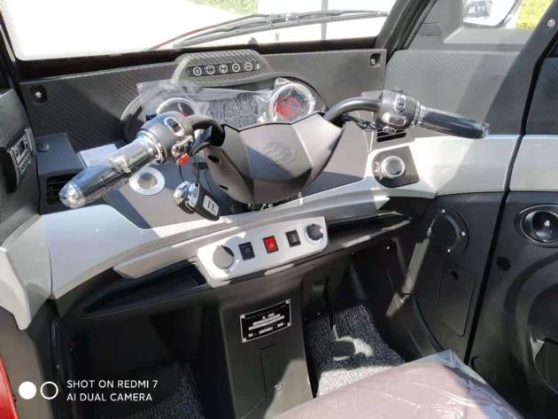 Three Wheels Electric Vehicle For Passenger
