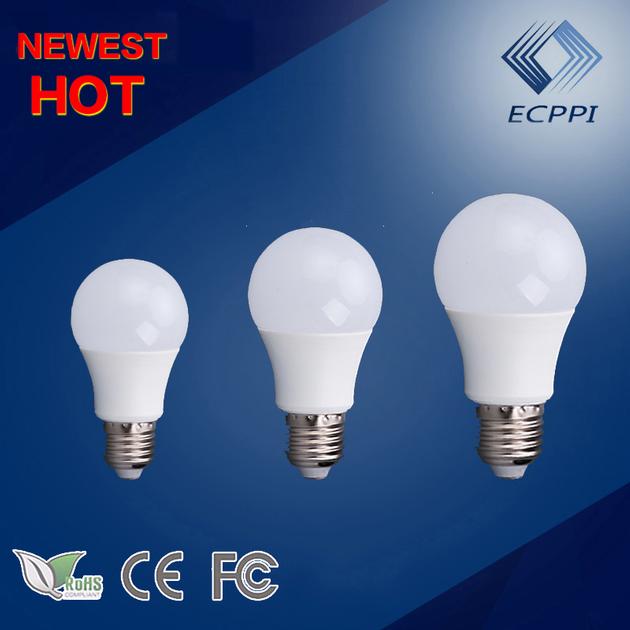 2017 hot sale aluminum led bulb light warm white cool white with good price