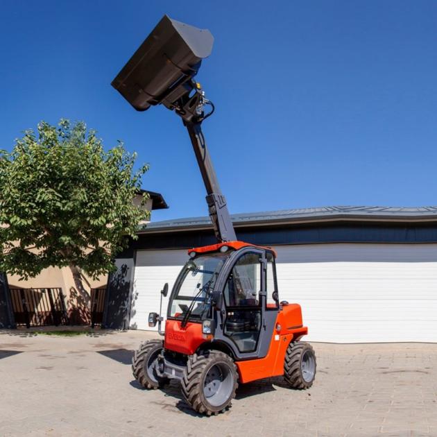 Everun Ert1500 CE EPA Small Telehandler