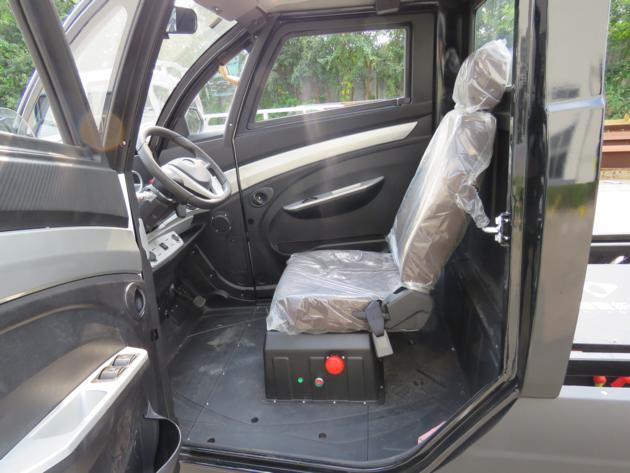 Four Wheels Electric Vehicle For Cargo