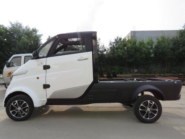 Four Wheels Electric Vehicle For Cargo