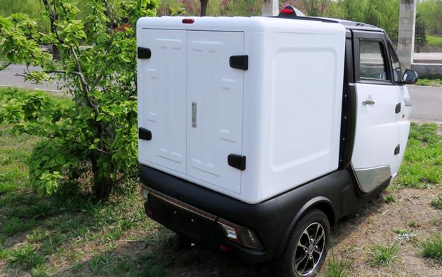 Four Wheels Electric Vehicle For Cargo