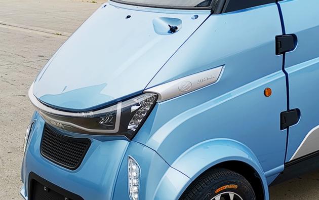 Four Wheels Electric Vehicle For Passenger
