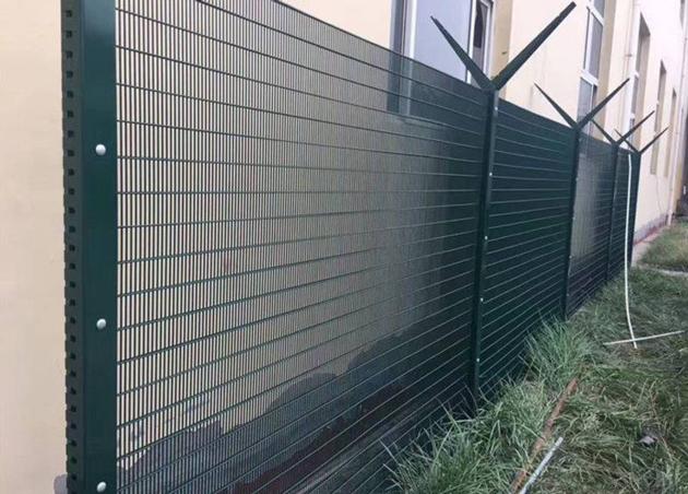 Vertical Wire Security Fence