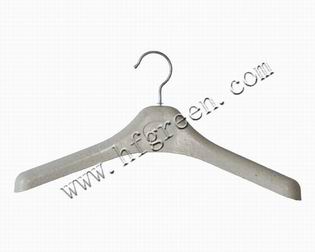 eco-friendly clothes hangers
