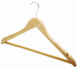 Suit wooden hangerL3011N