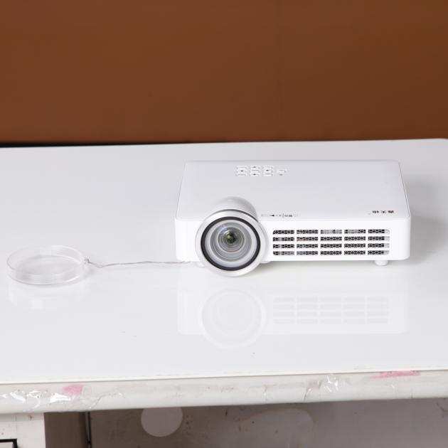 Portable HDMI USB 1080P HD  Digital LED 3D Home Projector