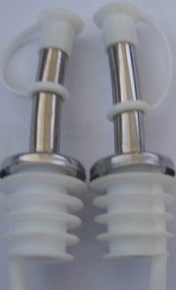 oil pourer