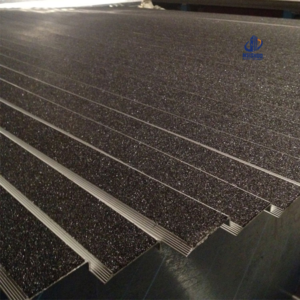 Construstion material stair edge trim washable outdoor non slip stair treads