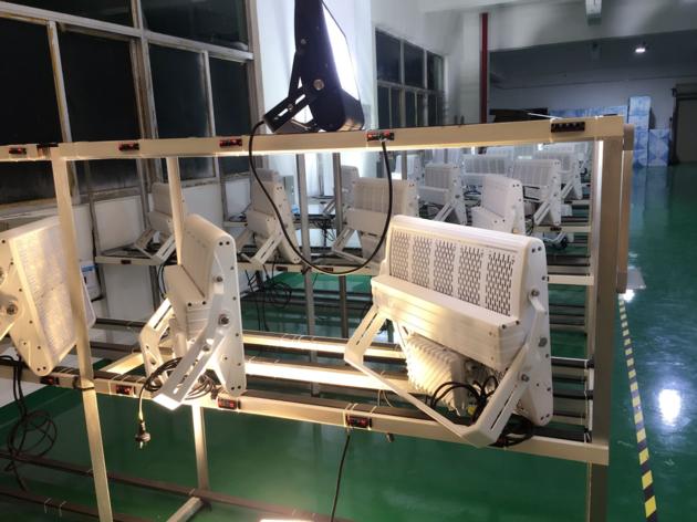 OpSun Flood Light