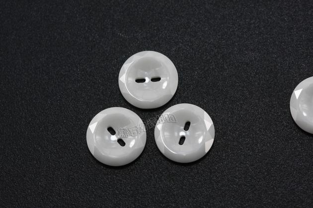 Ceramic Buttons Manufacturer