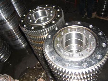 four-point contact ball slewing ring E.505.20.00.B