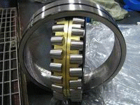 spherical roller bearing23284CA/W33