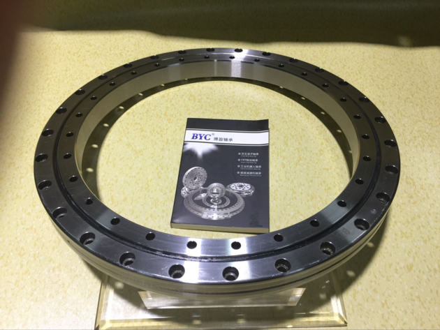 CROSS ROLLER BEARING