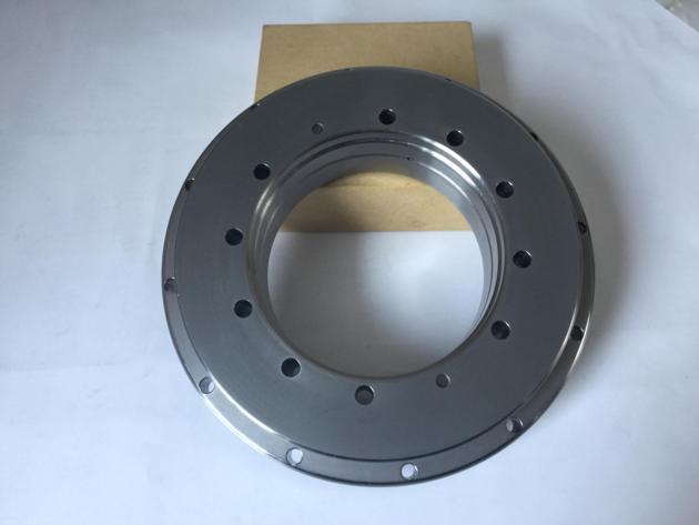 Rotary table bearing