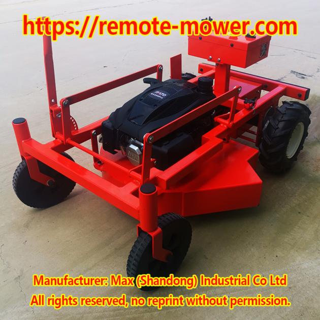 High efficiency 2WD Crawler Slope Mowers with remote controlled brush cutter