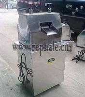 Wood wool machine