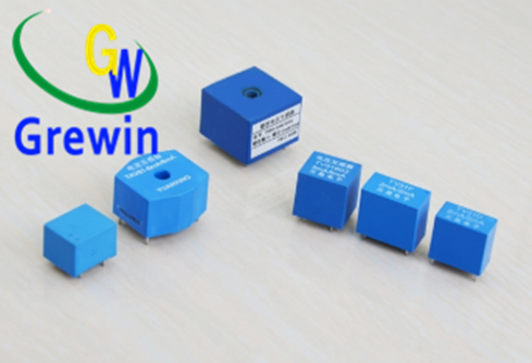 Current type voltage transformers