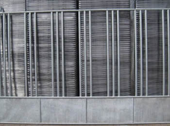 Horse panel feeding racks designed for feeding horses