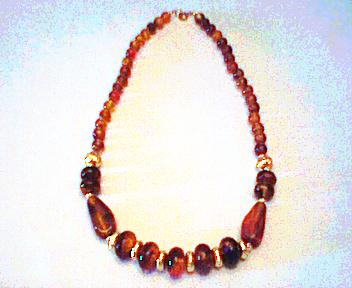 Fashionable Brown Necklace