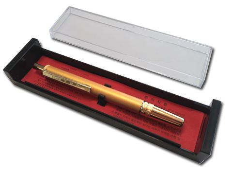 Lancing device (pen)