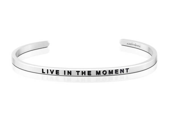 Live in the moment inspirational bracelet