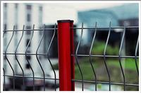 Wire mesh fence