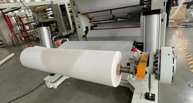 PLASTIC FILM SHEETING MACHINE