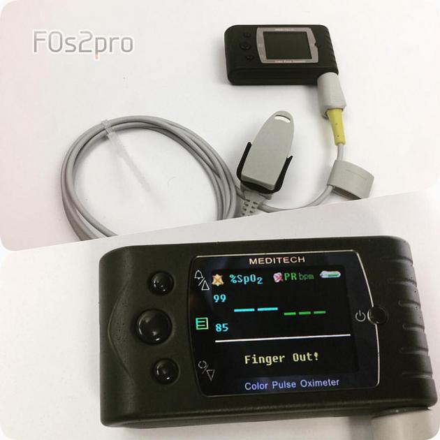 Meditech Fos2PRO  Handheld Pulse Oximeter with Color Monitor