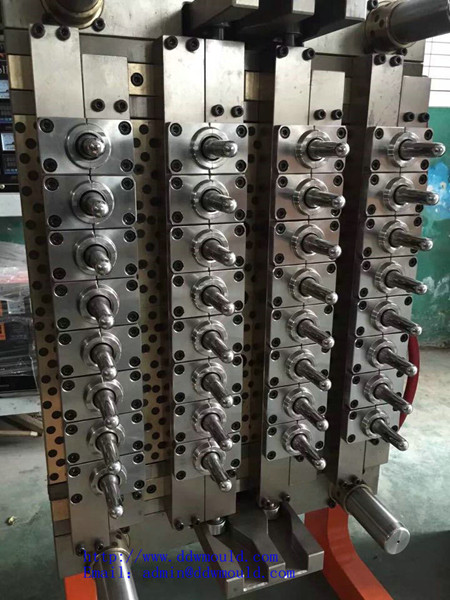 DDW Self Locking Valve Pin Gate