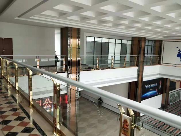 Gold Stainless Steel Handrail