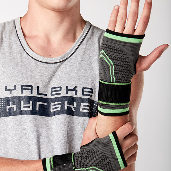 Knitted Palm Support With Spandex Satin