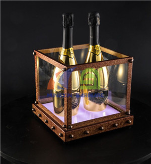 Antique Rusty Effect 4 Bottles Champagne LED Ice Bucket   