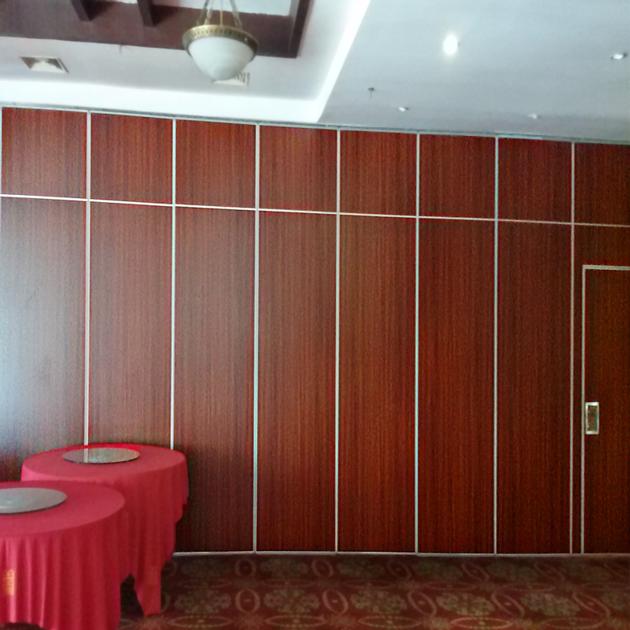 Interior Accordion Acoustic Folding Conference Room