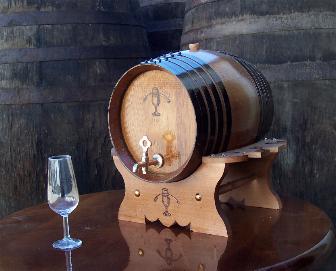 wood barrel cask