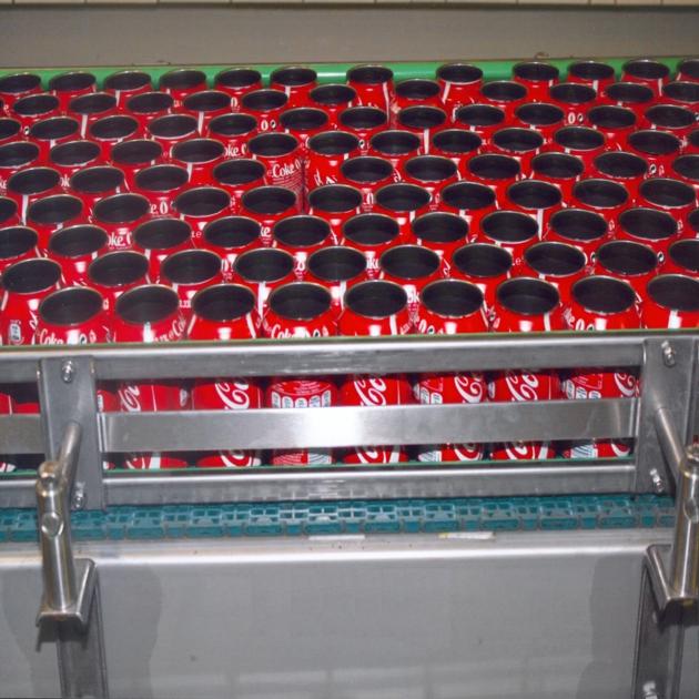Coca cola 330 ml soft drink in cans