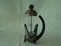 French press/ coffee maker/coffee plunger