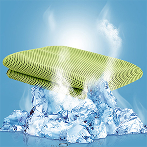 Instant cooling towel