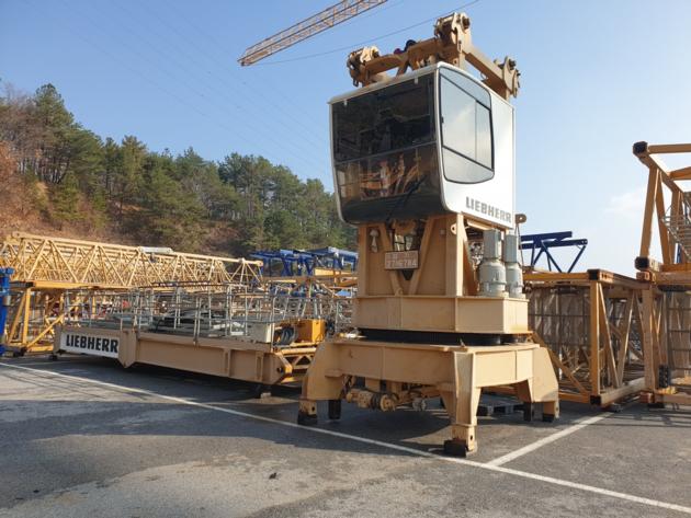 Used Tower Crane : Liebherr 550EC-H20