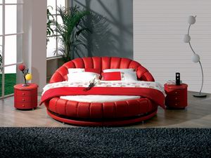 Lovely round bed