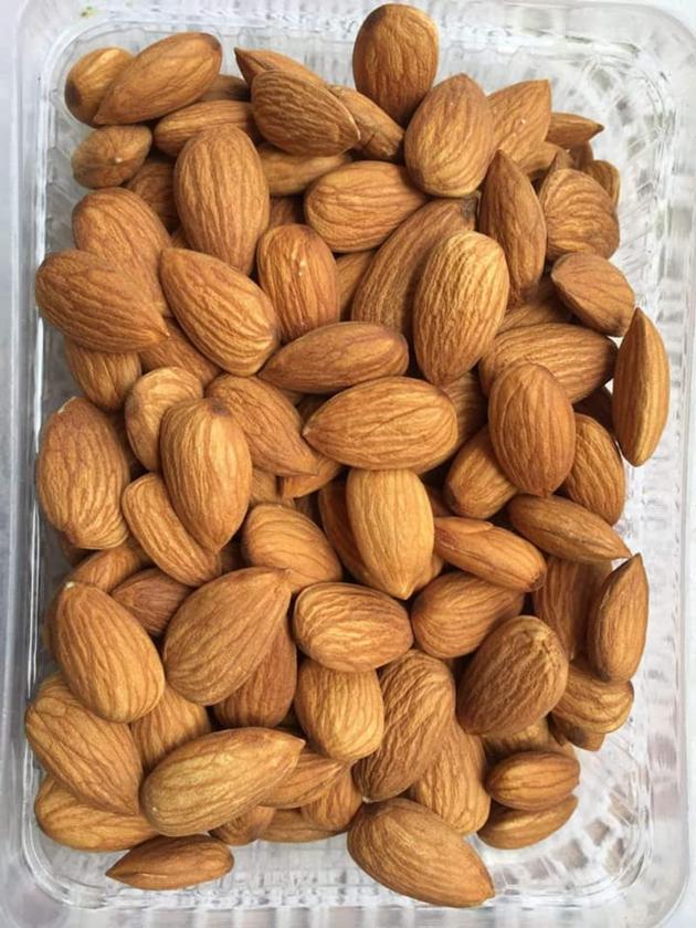 Almond Nuts