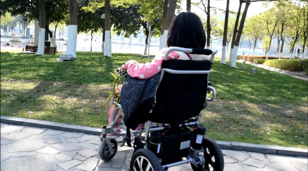 MoRelax D500 Lightweight Power Wheelchair Foldable