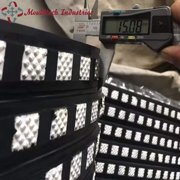 Hot Vulcanized Ceramic Lagging
