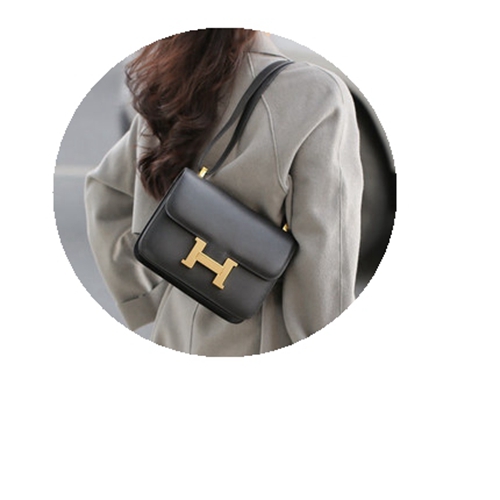 Palm Grain Cowhide Kangkang Bag Women