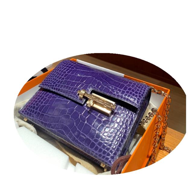 Chain Latch Bag Crocodile Pattern 2022